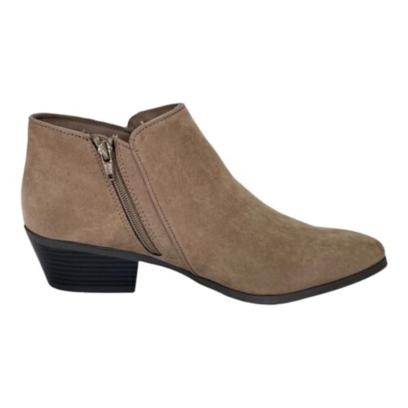 NEW Style & Co Wiley TAUPE Microfiber Fabric Womens Ankle Boots Booties NIB - Picture 3 of 6